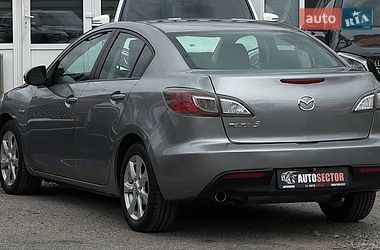 Седан Mazda 3 2010 в Харькове