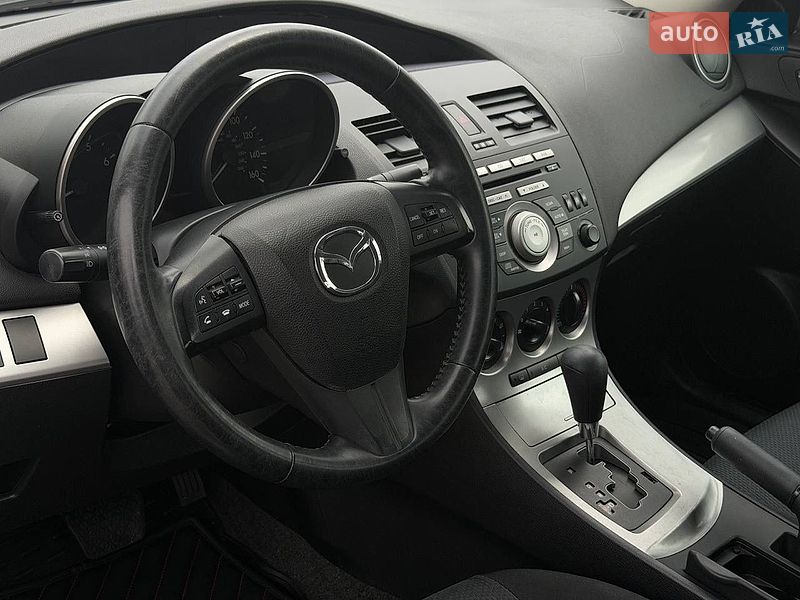 Седан Mazda 3 2010 в Харькове