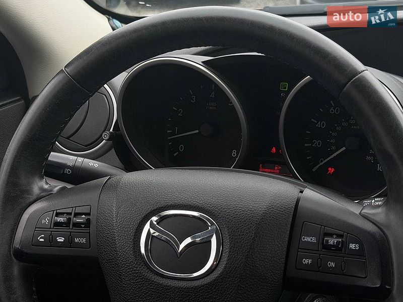 Седан Mazda 3 2010 в Харькове