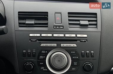 Седан Mazda 3 2010 в Харькове
