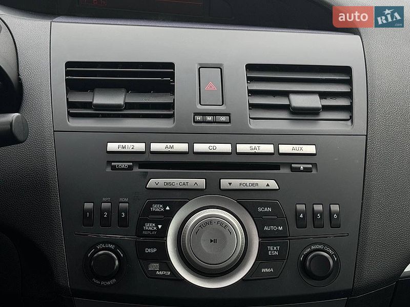 Седан Mazda 3 2010 в Харькове
