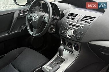 Седан Mazda 3 2010 в Харькове