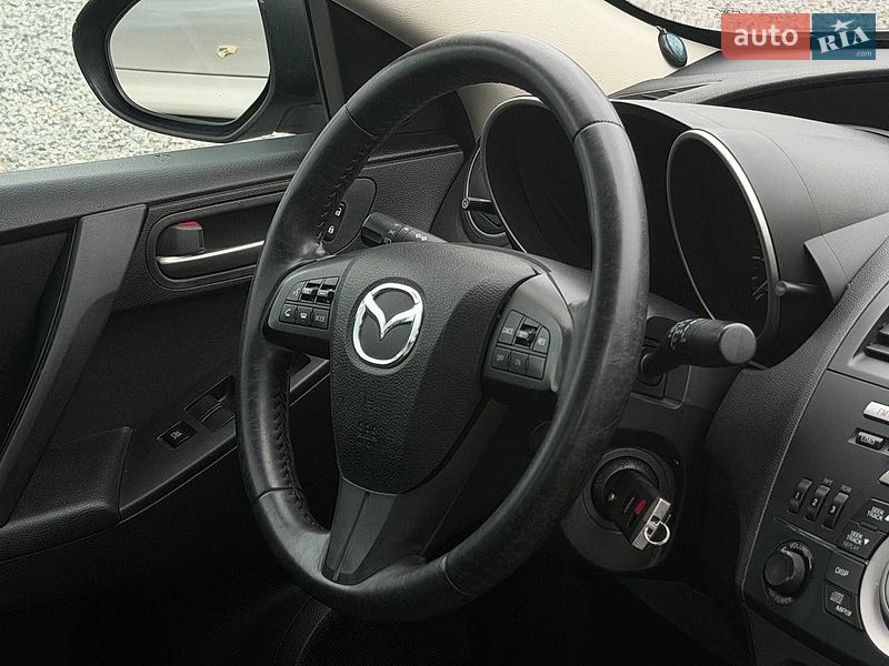 Седан Mazda 3 2010 в Харькове