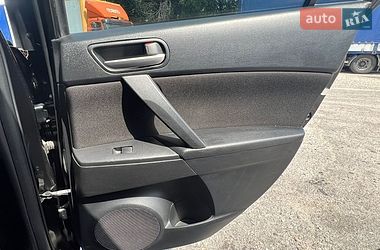 Седан Mazda 3 2011 в Запорожье