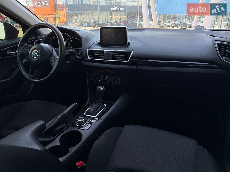 Хетчбек Mazda 3 2016 в Києві фото 9 Хетчбек Mazda 3 2016 в Києві