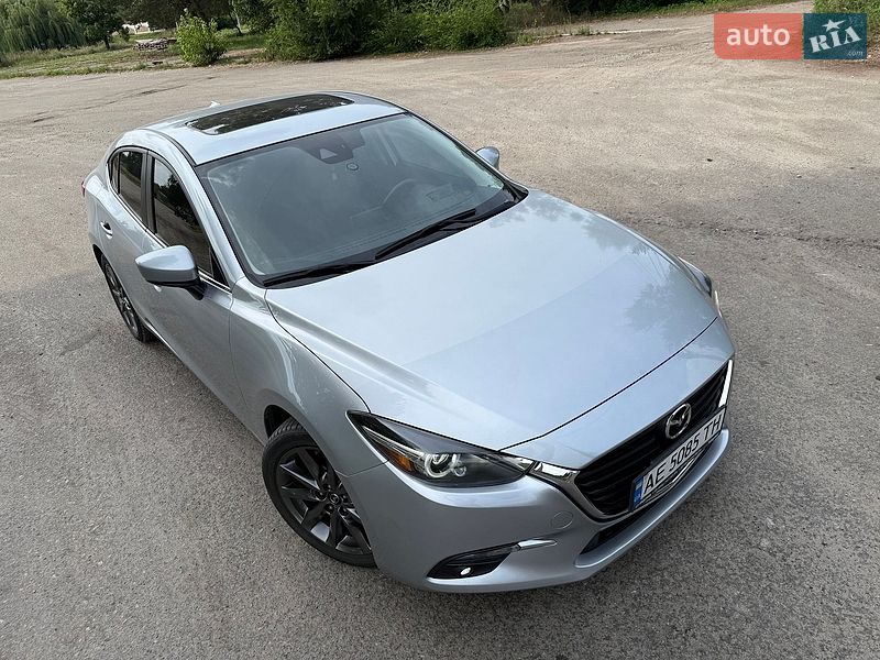 Седан Mazda 3 2018 в Днепре фото 4 Седан Mazda 3 2018 в Днепре