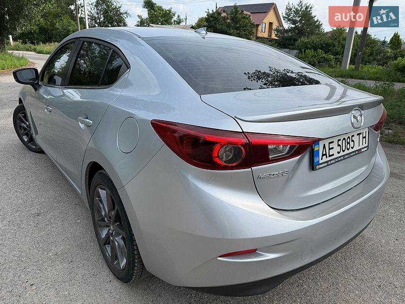 Седан Mazda 3 2018 в Днепре фото 11 Седан Mazda 3 2018 в Днепре