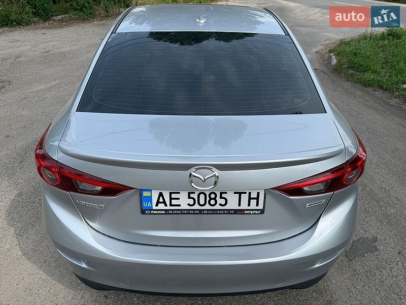 Седан Mazda 3 2018 в Днепре фото 17 Седан Mazda 3 2018 в Днепре