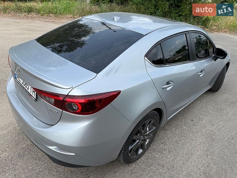 Седан Mazda 3 2018 в Днепре фото 12 Седан Mazda 3 2018 в Днепре