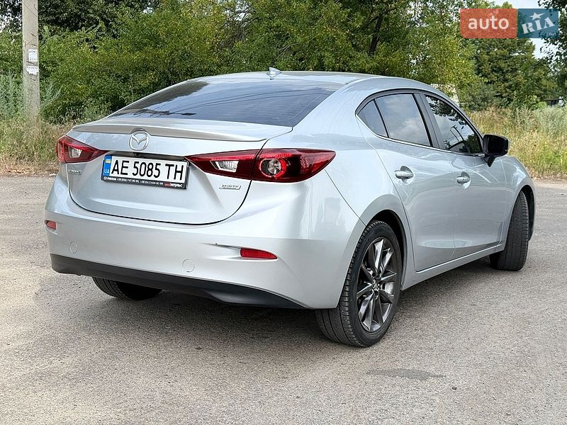 Седан Mazda 3 2018 в Днепре фото 15 Седан Mazda 3 2018 в Днепре