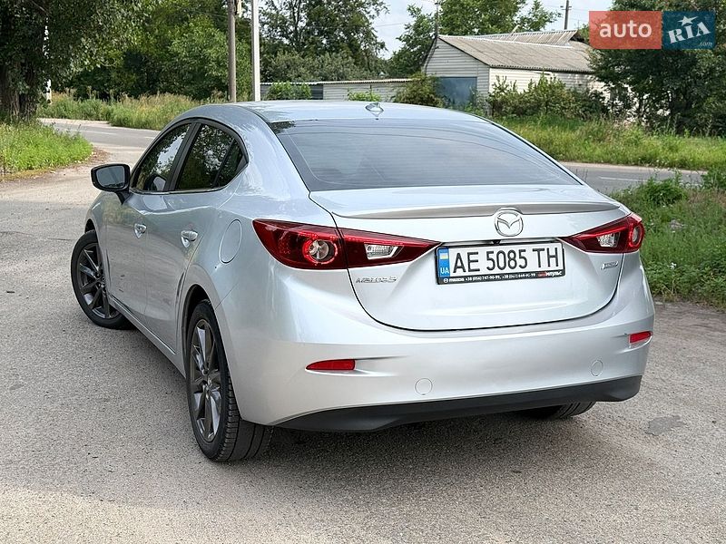 Седан Mazda 3 2018 в Днепре фото 16 Седан Mazda 3 2018 в Днепре