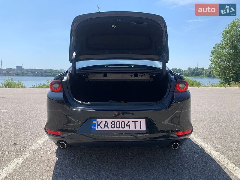 Седан Mazda 3 2024 в Киеве
