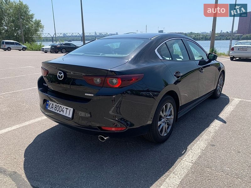 Седан Mazda 3 2024 в Киеве