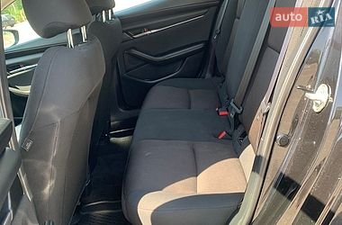 Седан Mazda 3 2024 в Киеве