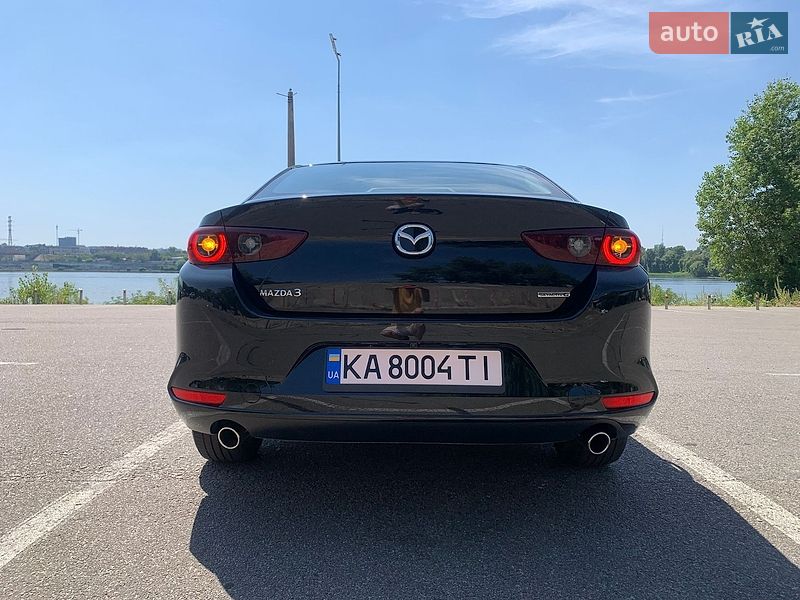 Седан Mazda 3 2024 в Киеве