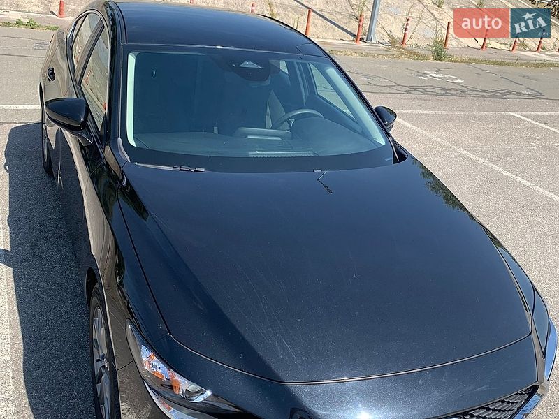 Седан Mazda 3 2024 в Киеве