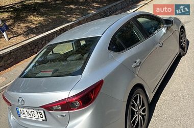 Седан Mazda 3 2017 в Києві