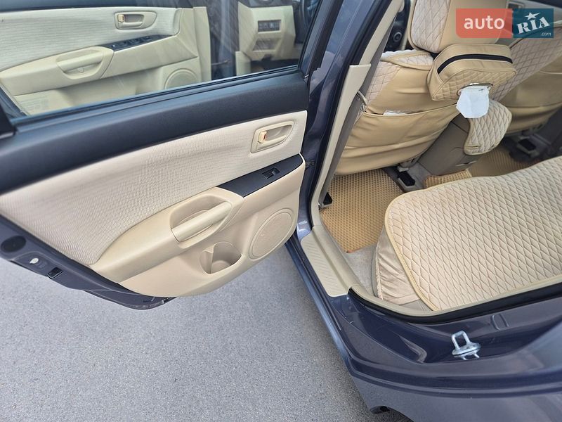 Седан Mazda 3 2008 в Петропавловской Борщаговке