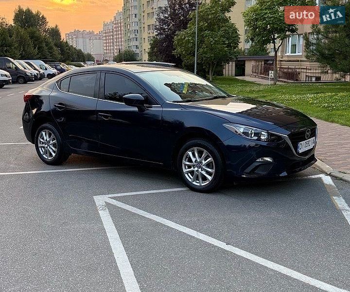 Mazda 3 2016