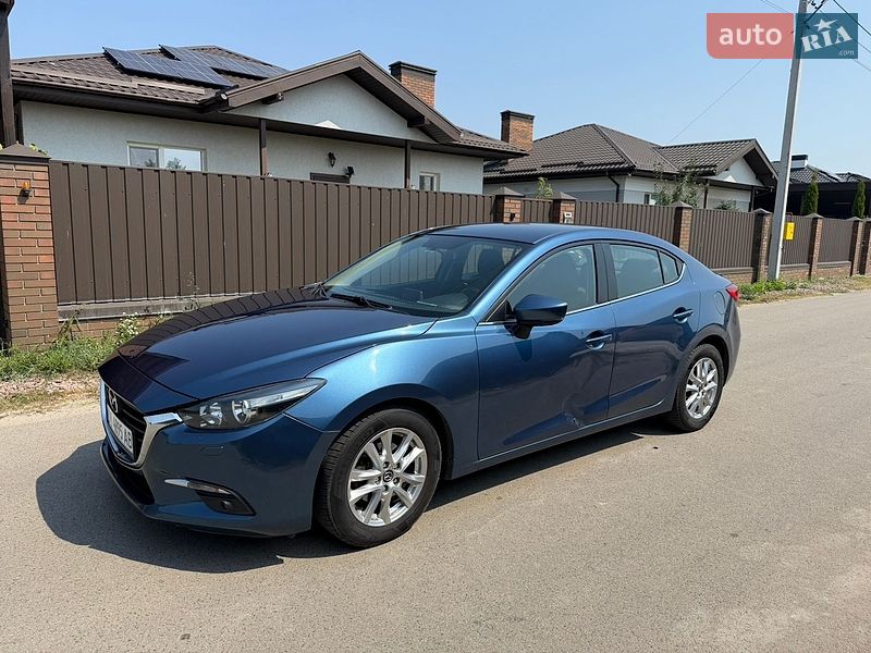 Седан Mazda 3 2017 в Києві