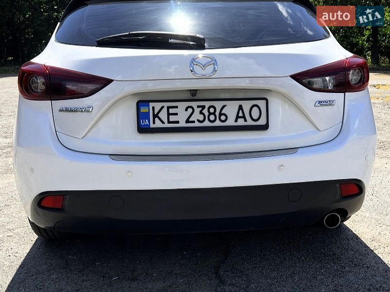 Хетчбек Mazda 3 2014 в Дніпрі
