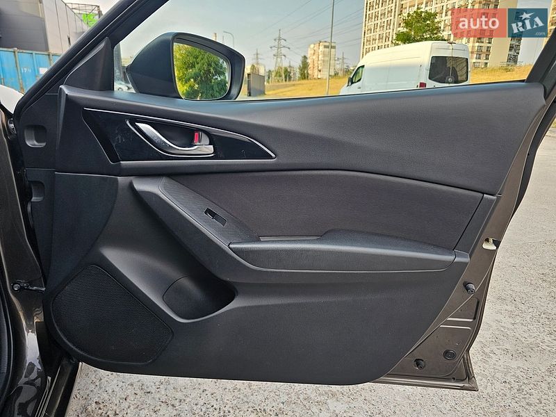 Хетчбек Mazda 3 2013 в Києві фото 30 Хетчбек Mazda 3 2013 в Києві