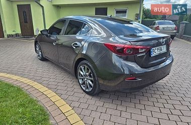 Седан Mazda 3 2017 в Львові