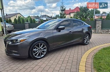 Седан Mazda 3 2017 в Львові