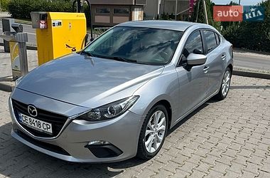 Седан Mazda 3 2013 в Чернівцях