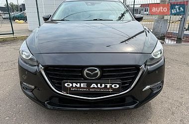 Седан Mazda 3 2016 в Києві