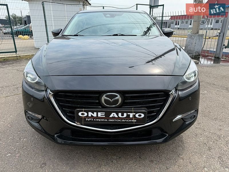 Седан Mazda 3 2016 в Києві