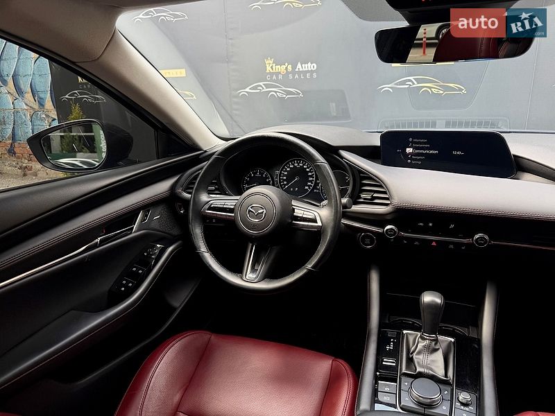 Седан Mazda 3 2023 в Харькове