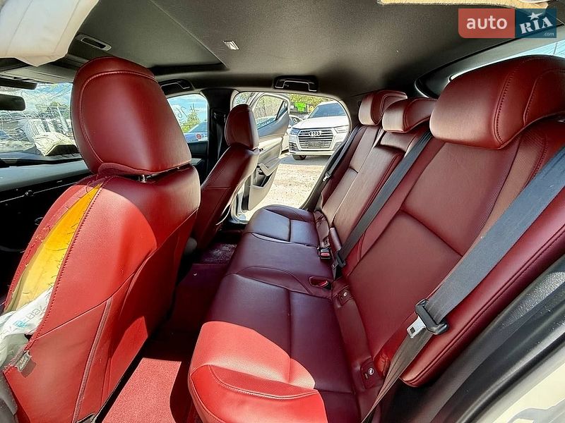 Хетчбек Mazda 3 2020 в Києві