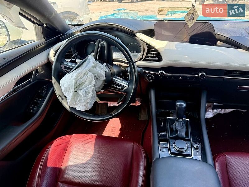 Хетчбек Mazda 3 2020 в Києві