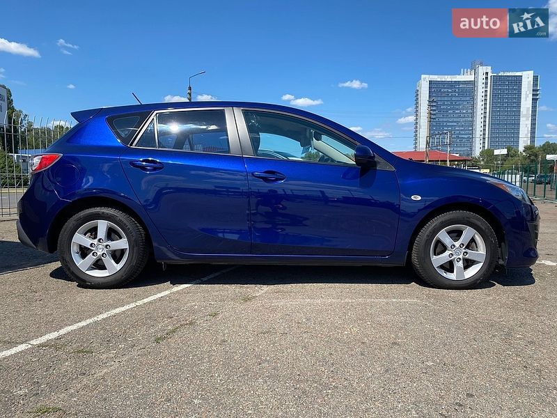 Хетчбек Mazda 3 2009 в Києві