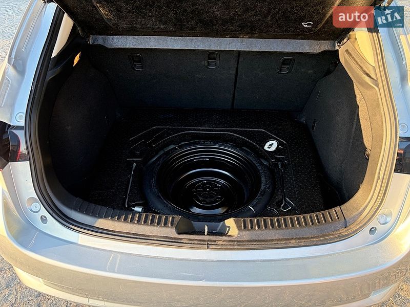 Хетчбек Mazda 3 2016 в Львові фото 11 Хетчбек Mazda 3 2016 в Львові