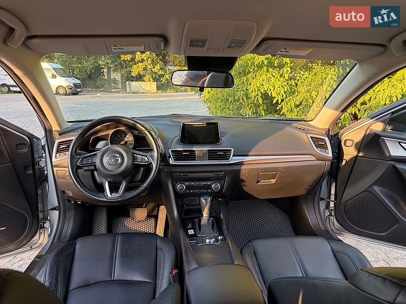 Хетчбек Mazda 3 2016 в Львові фото 15 Хетчбек Mazda 3 2016 в Львові