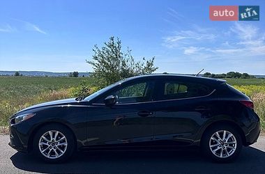 Хэтчбек Mazda 3 2015 в Львове