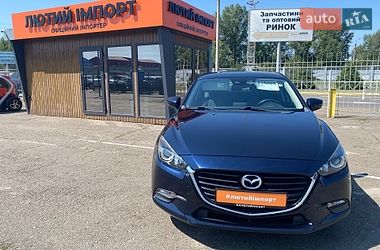 Седан Mazda 3 2018 в Києві