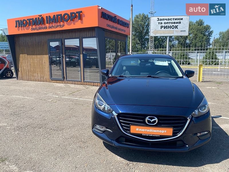 Седан Mazda 3 2018 в Києві