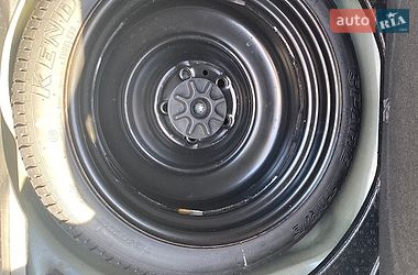 Седан Mazda 3 2018 в Києві