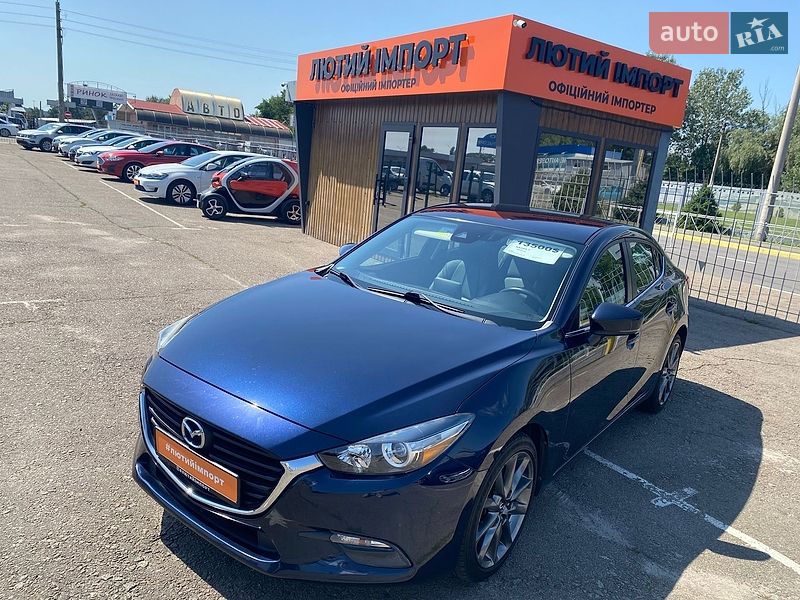 Седан Mazda 3 2018 в Києві