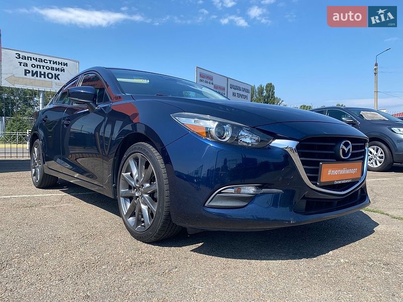 Седан Mazda 3 2018 в Києві