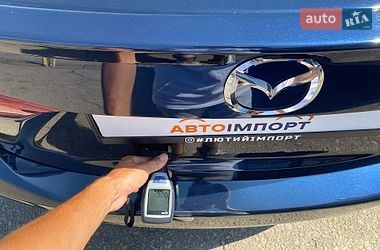 Седан Mazda 3 2018 в Києві