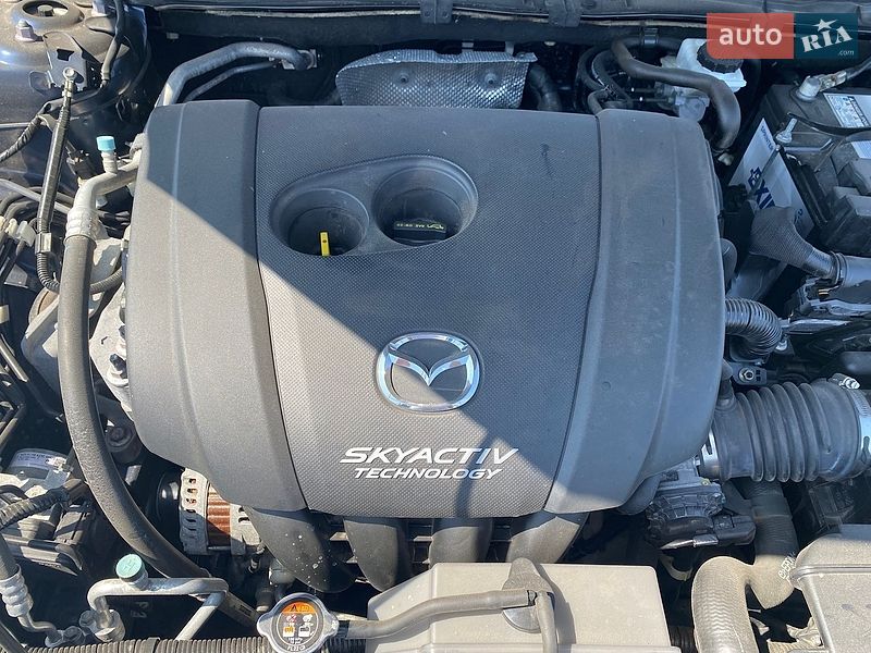 Седан Mazda 3 2018 в Києві