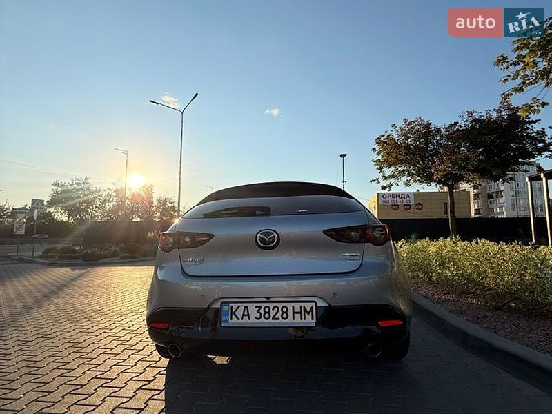 Хетчбек Mazda 3 2022 в Києві