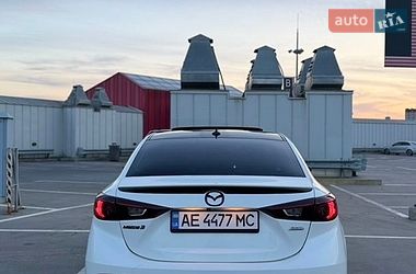Седан Mazda 3 2015 в Киеве
