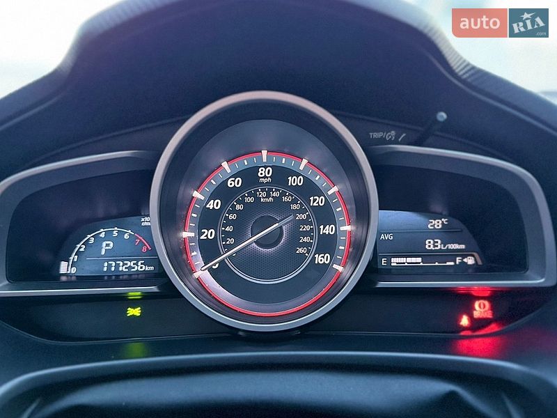 Седан Mazda 3 2015 в Киеве
