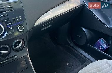 Седан Mazda 3 2012 в Черкасах фото 9 Седан Mazda 3 2012 в Черкасах