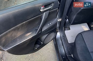 Седан Mazda 3 2012 в Черкасах фото 17 Седан Mazda 3 2012 в Черкасах
